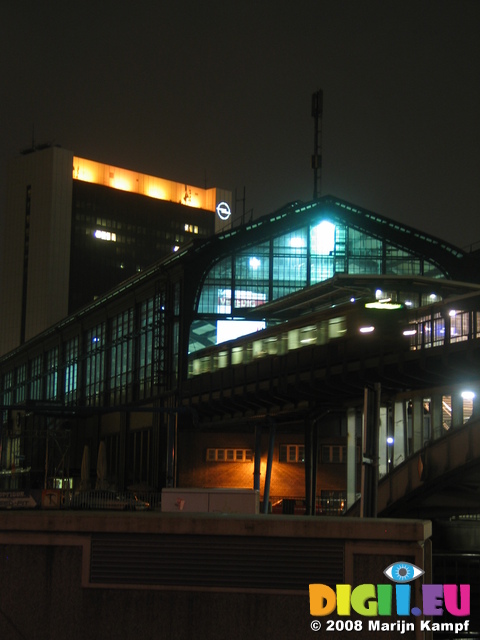 25078 Roof of Friedrichstrasse bahnhoff